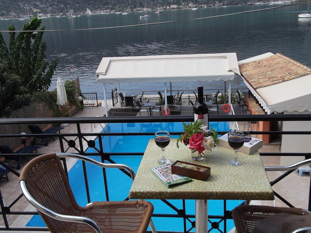 Stella 'S Sea Front Apartments Yénion المظهر الخارجي الصورة